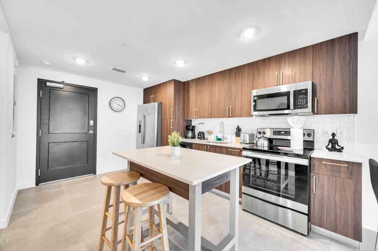 Charming Apt In The Heart Of Downtown With Free Parking Маямі Екстер'єр фото