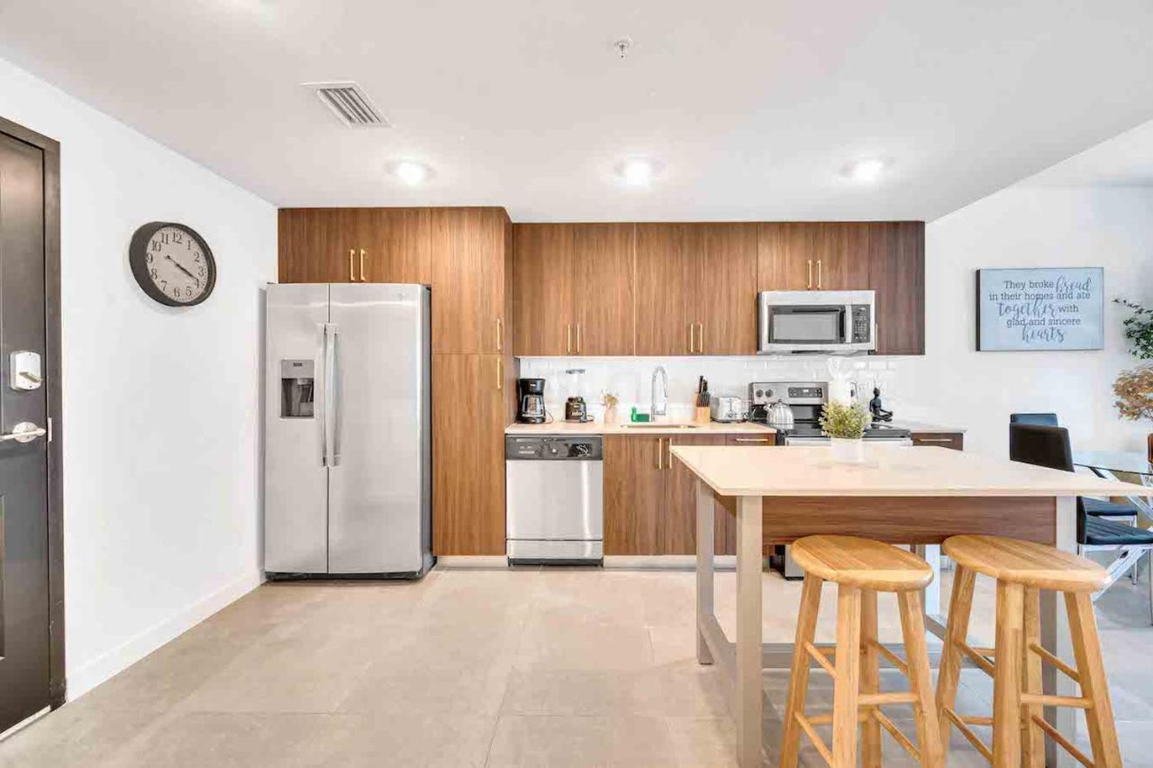 Charming Apt In The Heart Of Downtown With Free Parking Маямі Екстер'єр фото