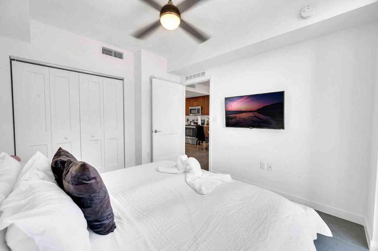 Charming Apt In The Heart Of Downtown With Free Parking Маямі Екстер'єр фото